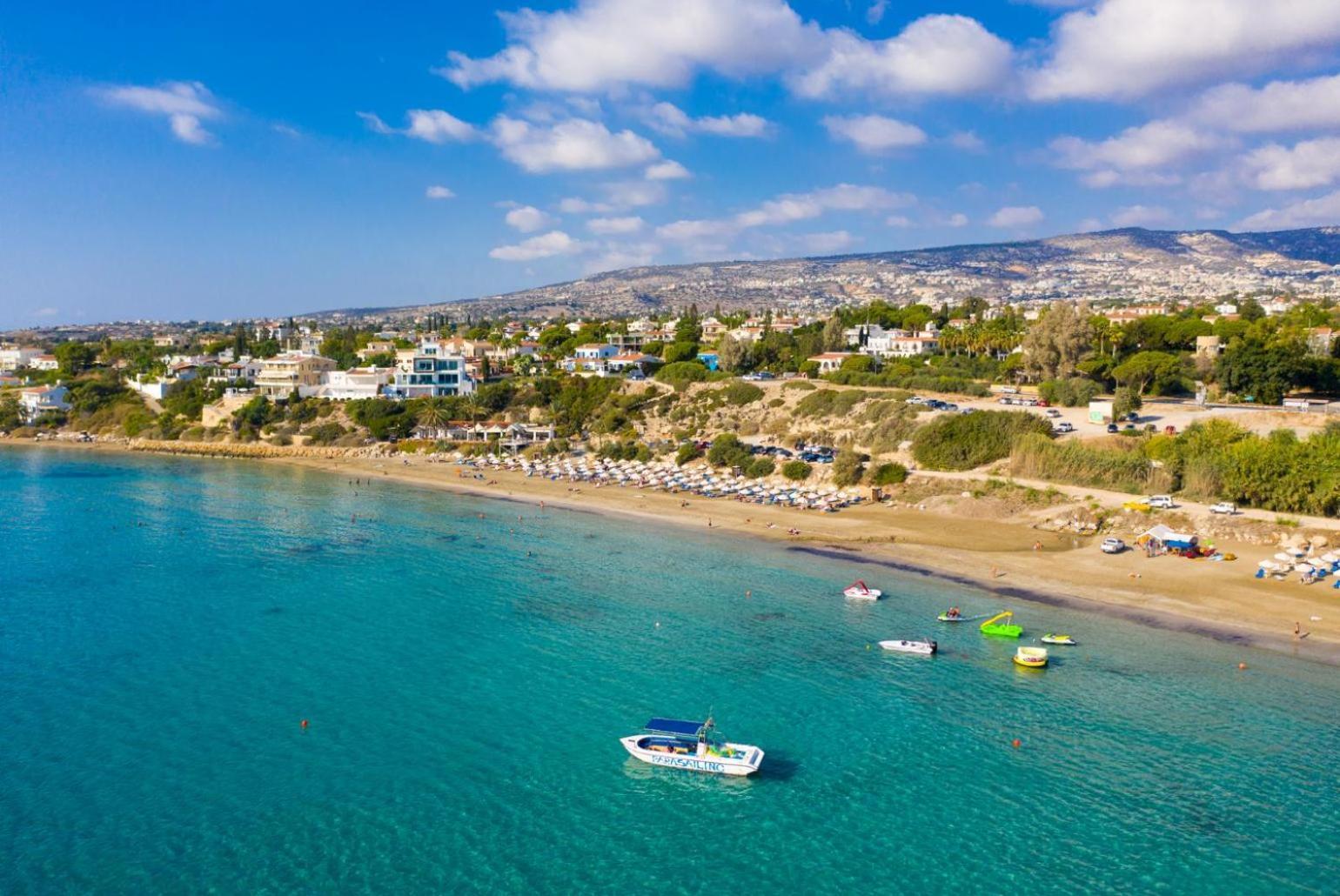 Queens Paradise 1 Πέγεια Εξωτερικό φωτογραφία